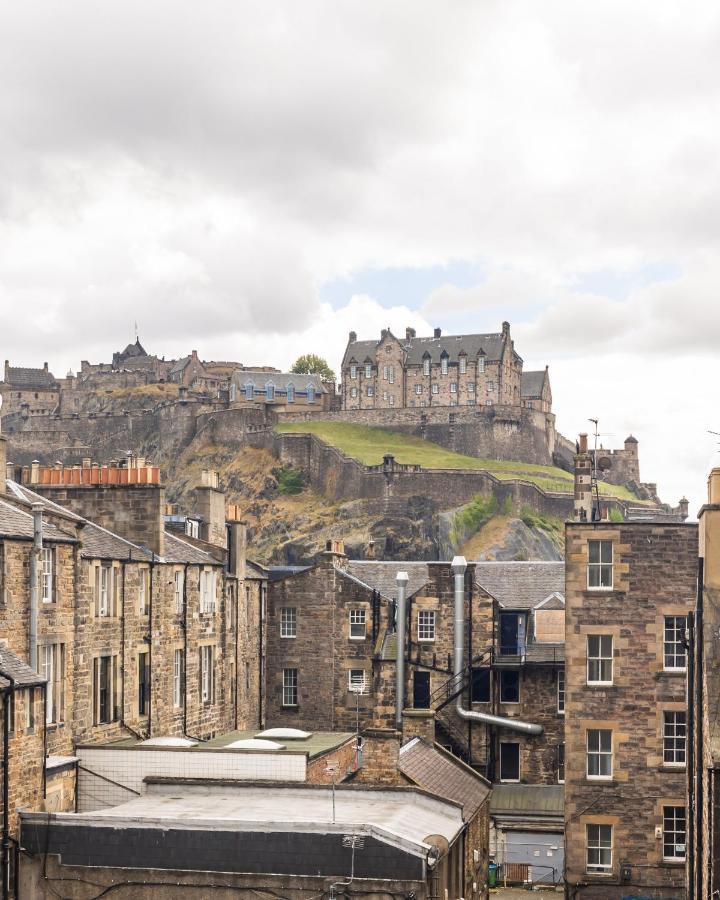 Amazing Castle View Apartamento Edimburgo